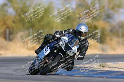 media/Jan-08-2022-SoCal Trackdays (Sat) [[1ec2777125]]/Turn 2 (150pm)/